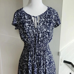 ||LUCKY BRAND|| dress, blue/white, floral, midi, cap sleeves, size extra small